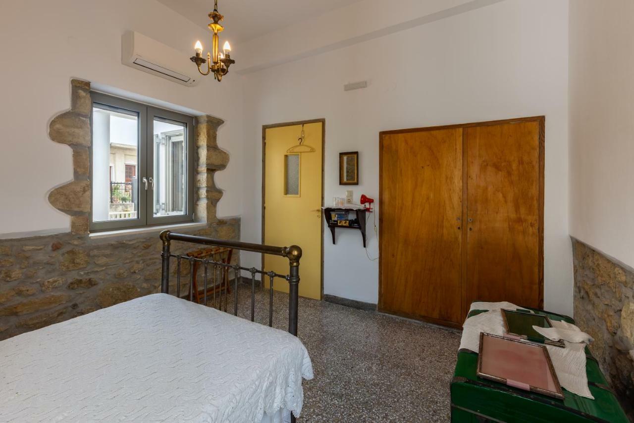 Iliopetra House Villa Sivas Exterior photo