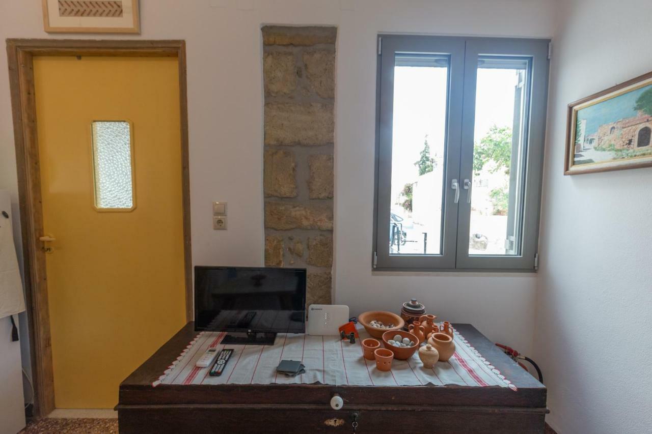 Iliopetra House Villa Sivas Exterior photo