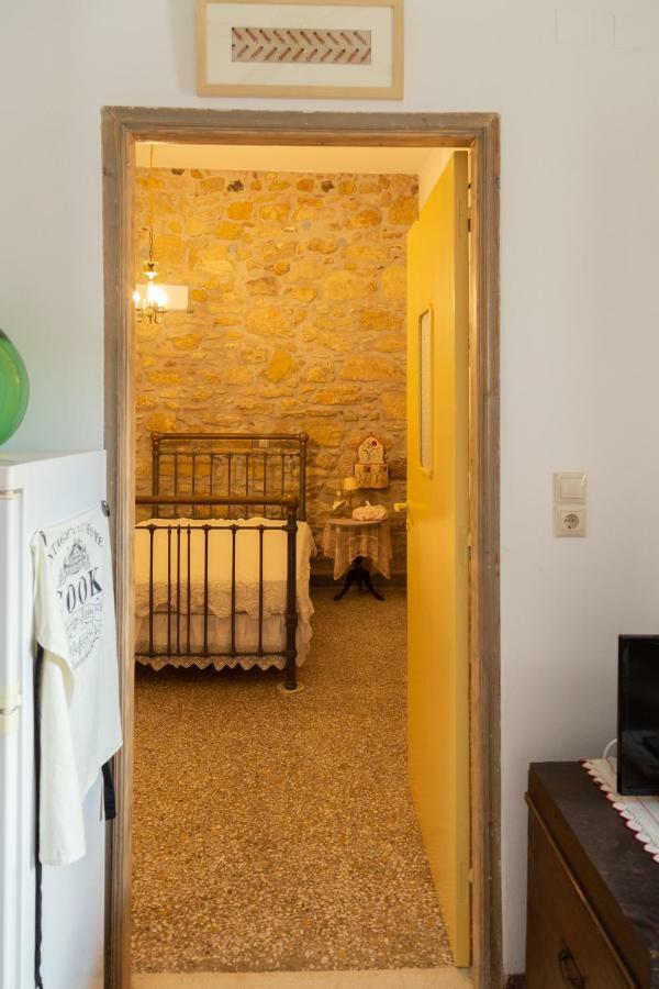 Iliopetra House Villa Sivas Exterior photo